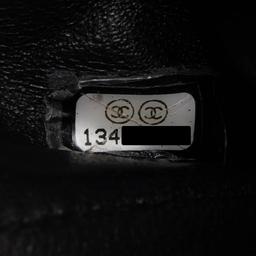 Refurbished Chanel Caviar Leather Classic Maxi Single Flap Bag - Reebelo Österreich