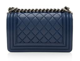 Refurbished Chanel Lambskin Small Boy Bag - Reebelo Österreich