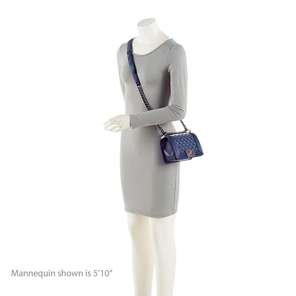 Refurbished Chanel Lambskin Small Boy Bag - Reebelo Österreich