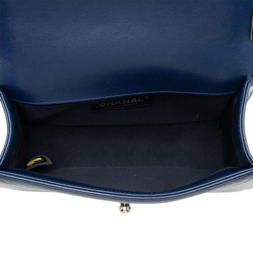 Refurbished Chanel Lambskin Small Boy Bag - Reebelo Österreich
