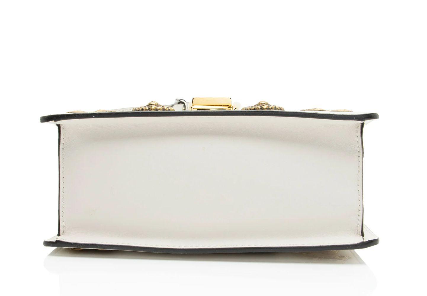 Refurbished Gucci Leather Animal Studs Sylvie Mini Satchel - Reebelo Österreich