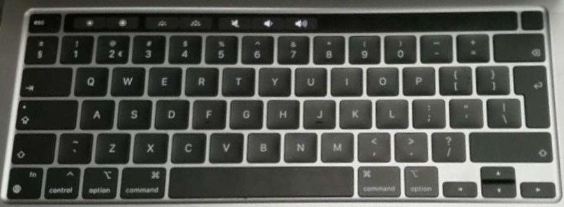 Refurbished MacBook Pro (2020) 13.3 Zoll mit ISO-Tastatur - Reebelo Österreich