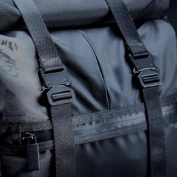 Refurbished Razer Recon 15-inch Rolltop Backpack - Reebelo Österreich