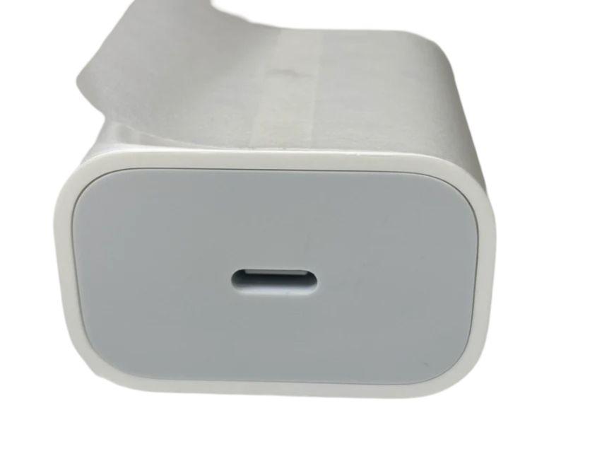 Refurbished Apple A1720 Reiseadapter (Bulk-Verpackung) - Reebelo Österreich